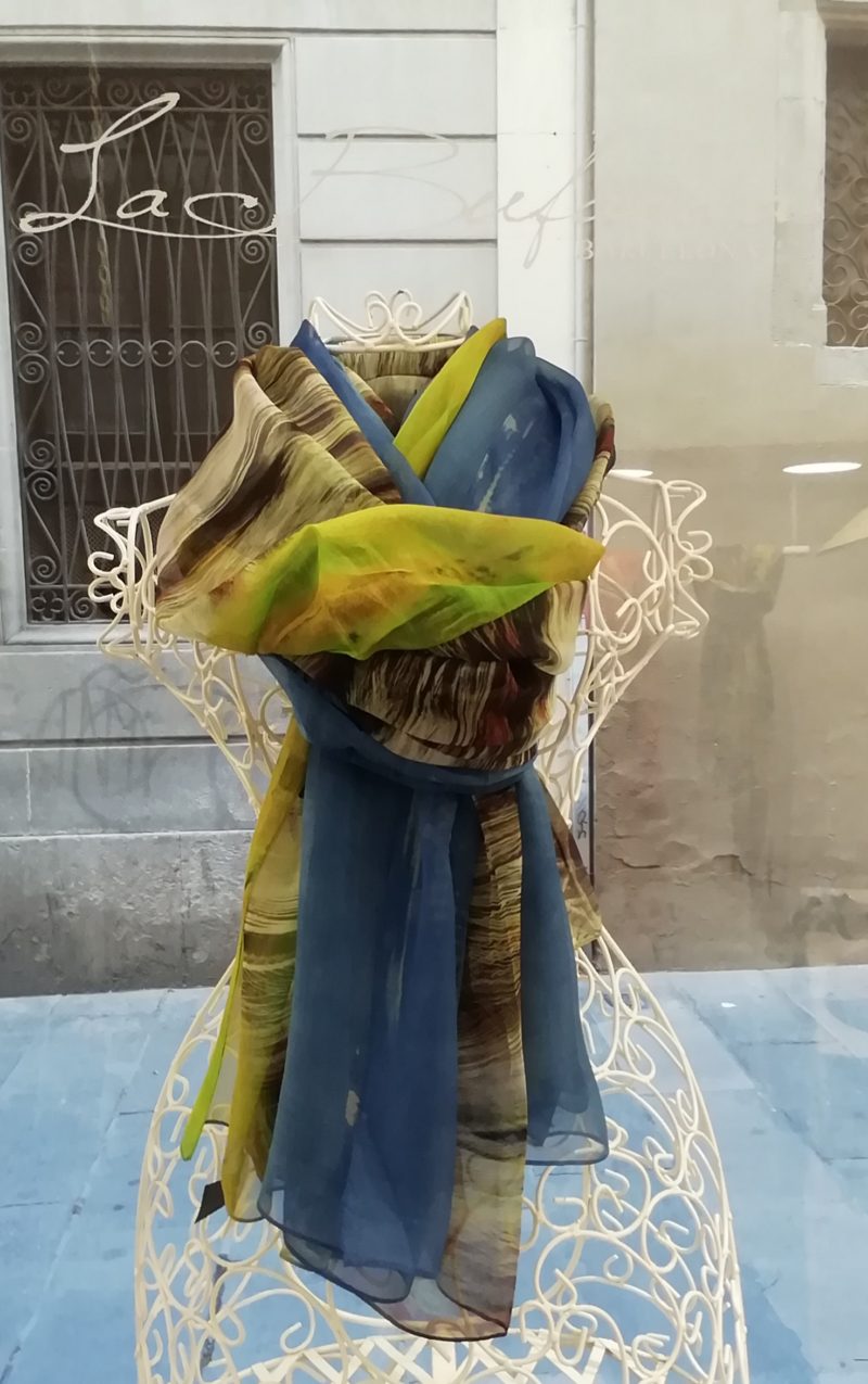 Silk scarf. La Bufanda design. Yellow and blue